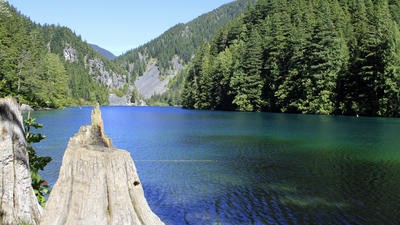 Lindeman Lake is located in Vancouver, British Columbia, Canada