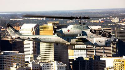 Bell AH-1W 