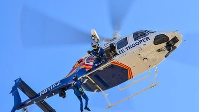 Rescue-hoist_AZ DPS 08181_Credit - image courtesy of Ned Dawson