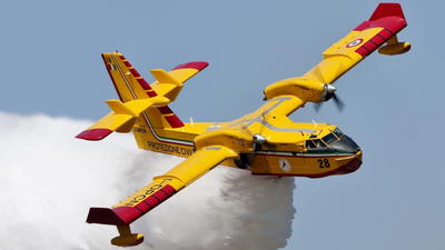 CL-415