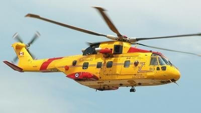 EHI_CH-149_Cormorant_(EH-101_Mk511),_(cropped)