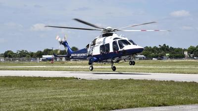 New-Trauma-Hawk-Aircraft-Landing