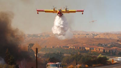 De Havilland firefighting plane