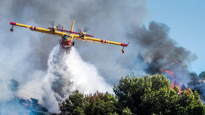 Image of Greek plane for EU wildfires