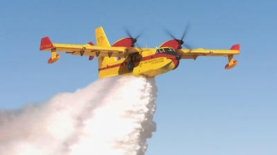 De Havilland awards Canadair 515 contract to Firan