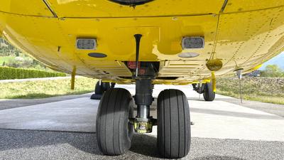 SPAES installs pulse lights on AS332 to boost safety and visibility