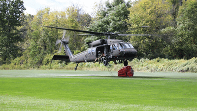 New York Army National Guard trains Black Hawk crews for aerial firefighting