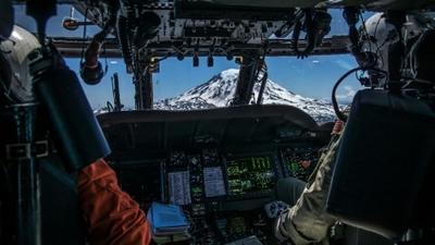 Injured hiker taken to safety by SAR team