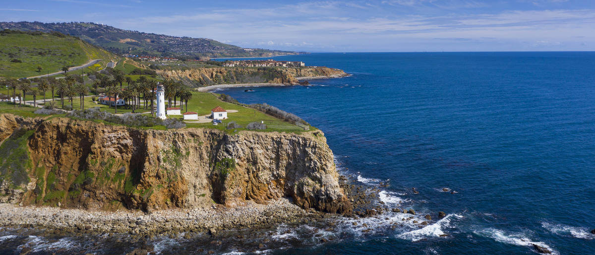 Three killed after REACH H135 crashes off California’s Catalina Island