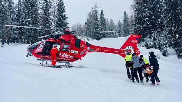 AIUT ALPIN Dolomites search and rescue mountains1
