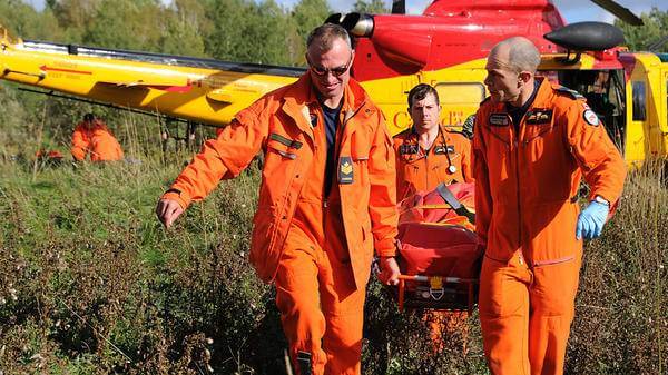 Canadian search and rescue technician2
