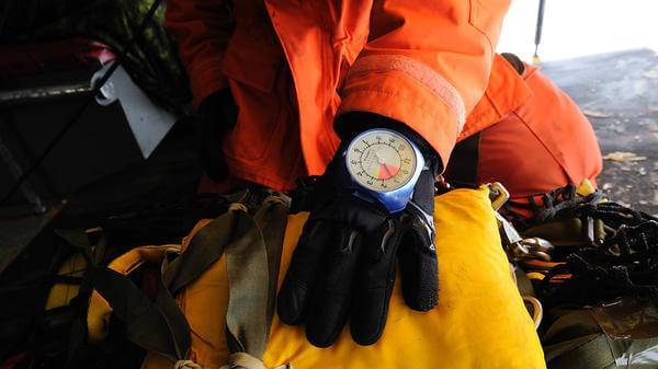 Canadian search and rescue technician2