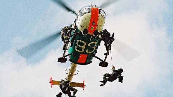 airbus helicopter police (2)