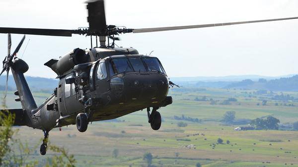 UH 60 Black Hawk helicopter