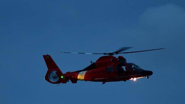 night resq 1 USCG dauphin