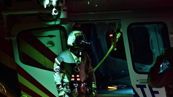 night resq 1 USCG dauphin