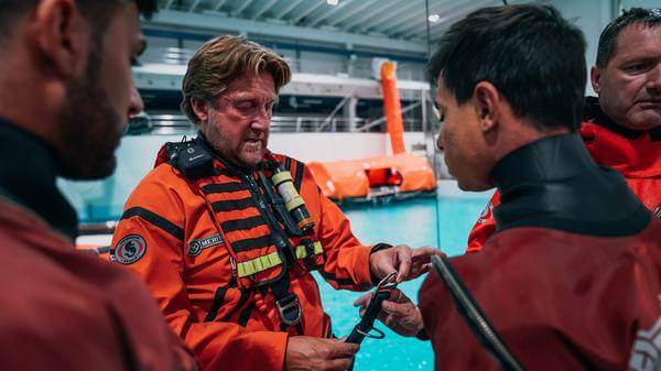 Darren_Craig_briefing_Quick_release_Press_media_heliresq_2019_photo_aleksi_mehtonen-28