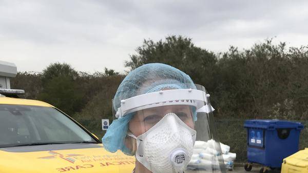 EAAA paramedic in PPE