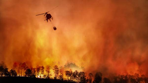 firefighting helicopter