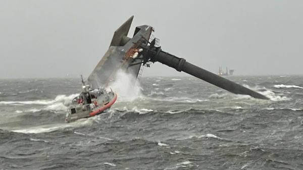 Capsized plaform Mississippi