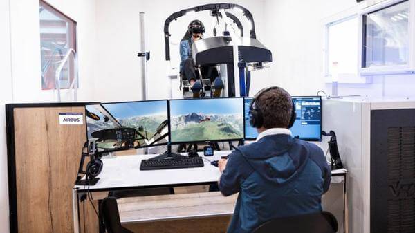 Loft Dynamics simulator