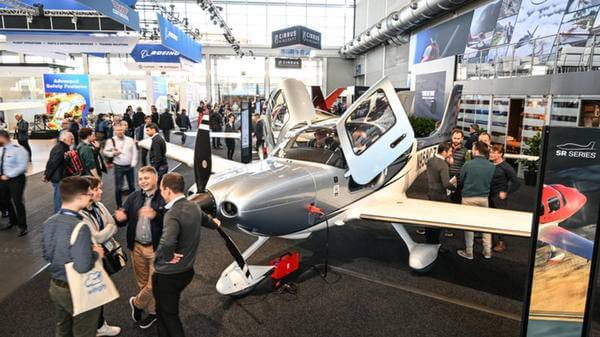 AERO friedrichshafen body 