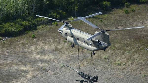 Chinook hoist