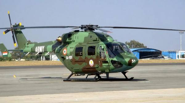 Credit Dhruv Helicopter. Indian_Army_Dhruv_Helicopter_at_Aero_India_2013-scaled-e1643012551337
