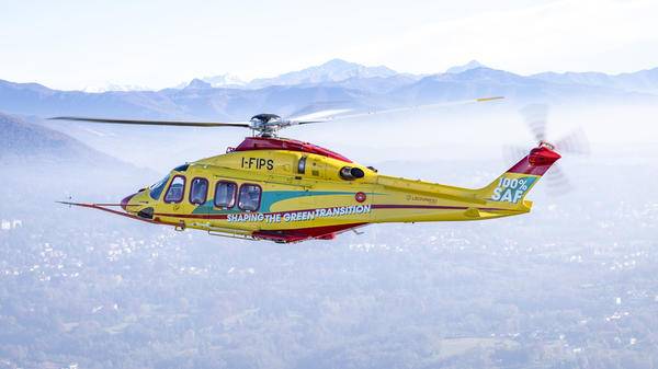 AW139 AC7 SAF CR3_8405 edit