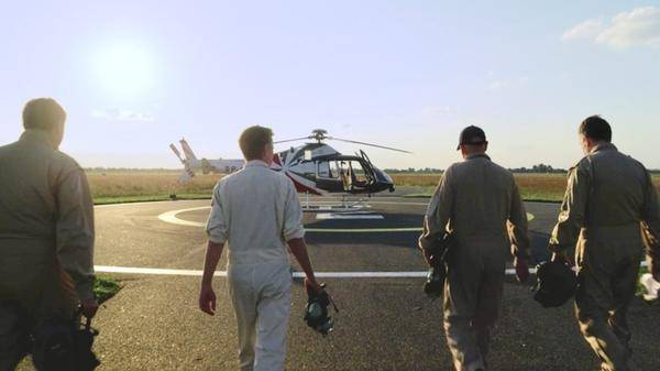 Image of pilots carrying out flight test for Leonardo helicopters new technology