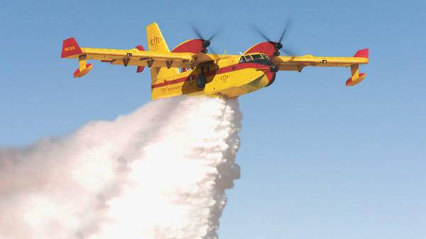 Image of De Havilland DHC-515 Firefighter