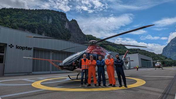 Image of EASA team and Kopter AW09