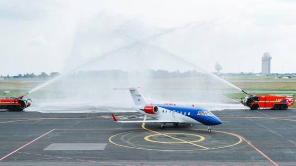 LAR Challenger 605