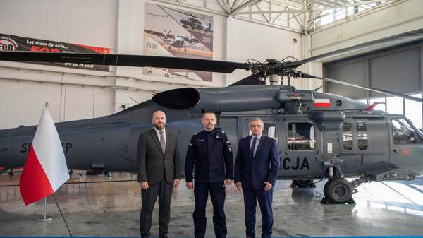 PZL Mielec delivers S-70 Black Hawk to the Polish National Police