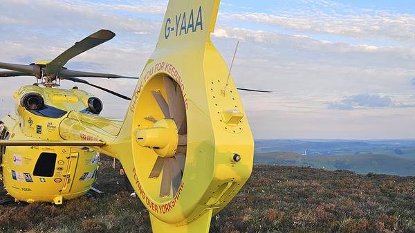Back of yellow helicopter