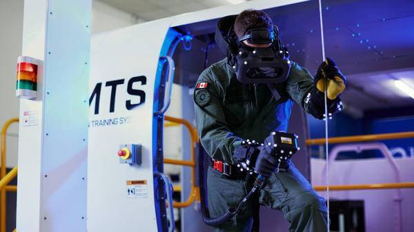 Bluedrop wins RSAF mixed reality helicopter training contract
