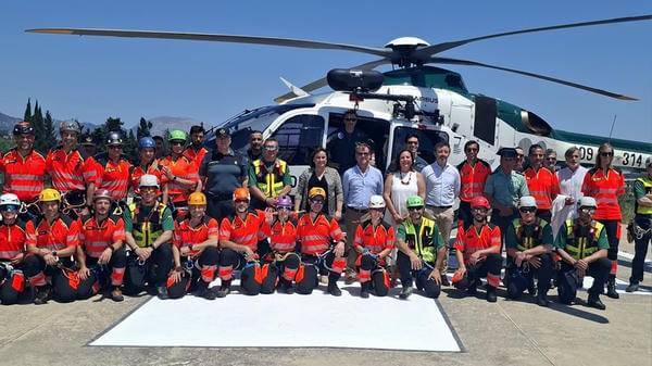 Spain Guardia rescue medics