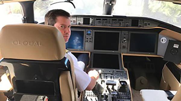 Helicopter cockpit