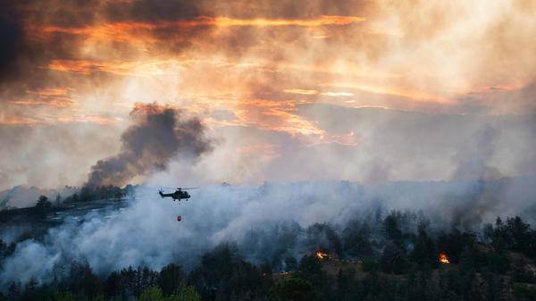 FAA considers rule change to expand wildland firefighter transport options 