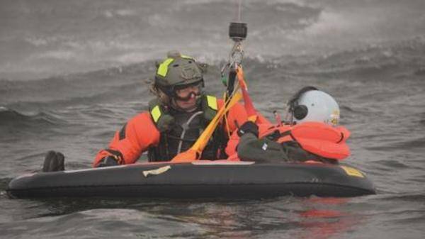 Winching unconscious patients