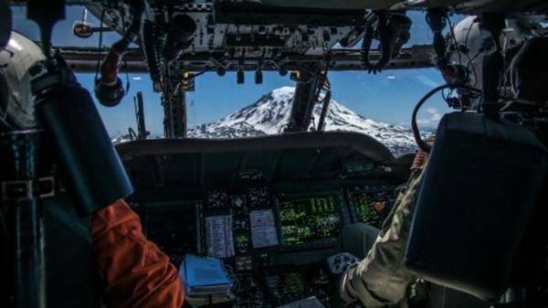 Injured hiker taken to safety by SAR team