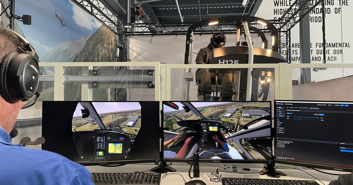 PHI Air Medical becomes first in the Americas to train pilots with VR ...