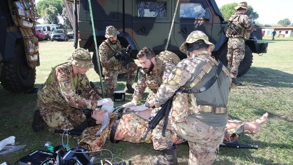 Military medics practising on dummy